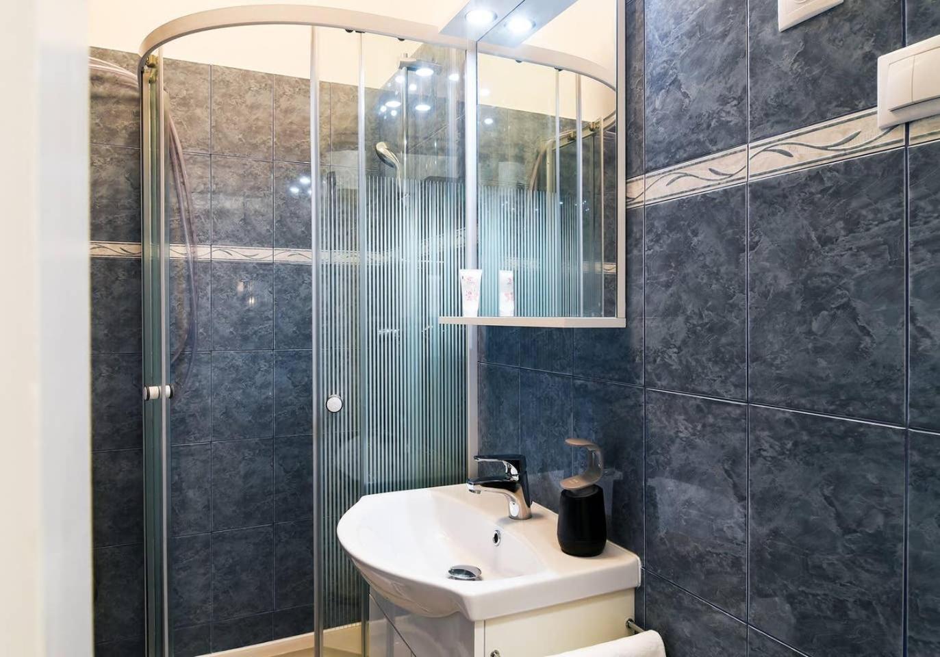 Very Central Apartment Close To Basilica Βουδαπέστη Εξωτερικό φωτογραφία